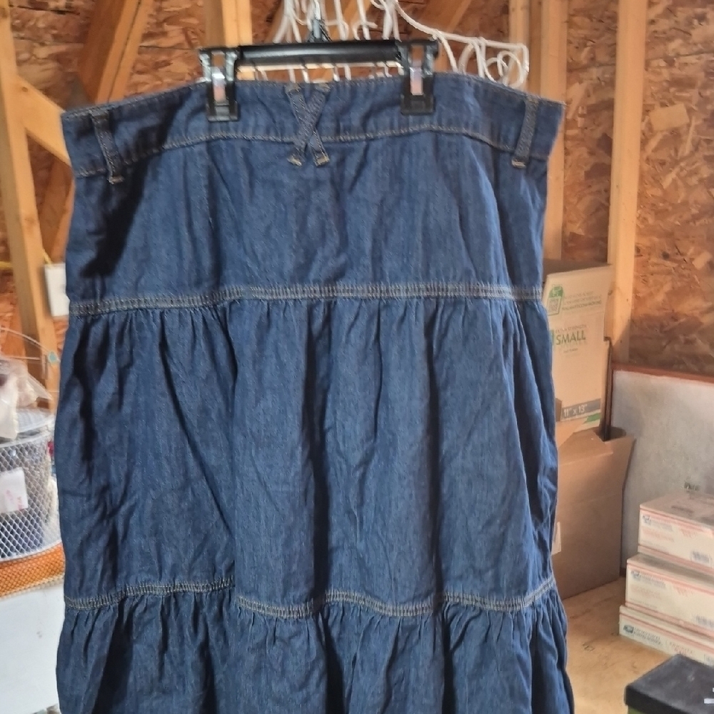 Time and Tru Blue Denim Skirt - Picture 6 of 9